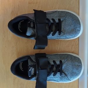 Puma toddler girl shoes Sz 10c